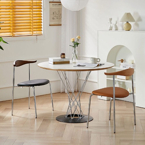 [1+1] C2539 카우 체어 가죽 브라운 원목 식탁 디자인 인테리어 카페 의자